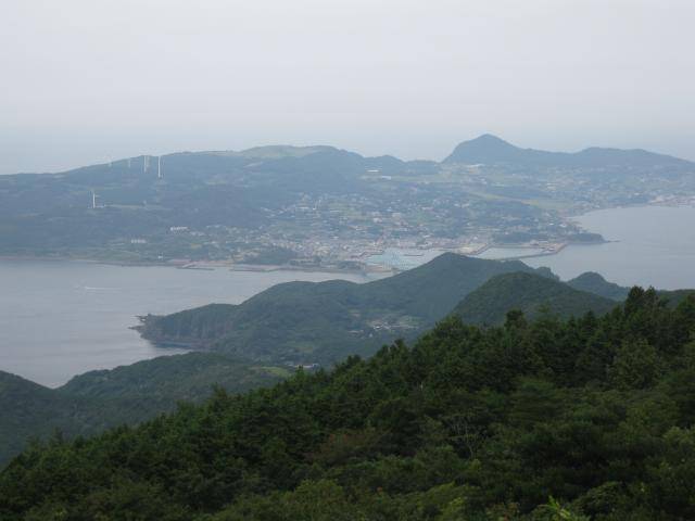 110925鯛ノ鼻展望台から生月島を望む.jpg