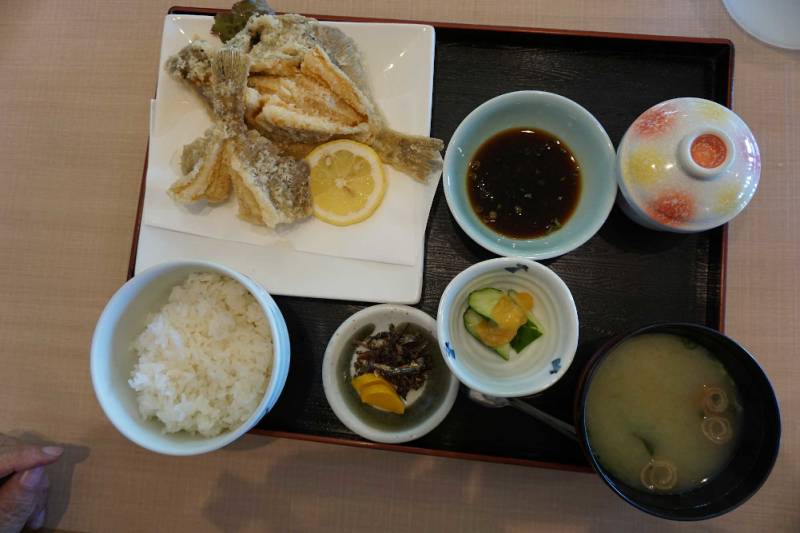 230717-カレイ唐揚定食.jpg 230717-カレイ唐揚定食.jpg