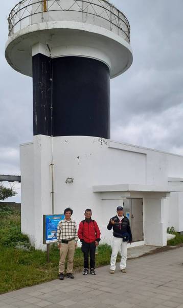 240704-神威岬灯台.jpg 240704-神威岬灯台.jpg