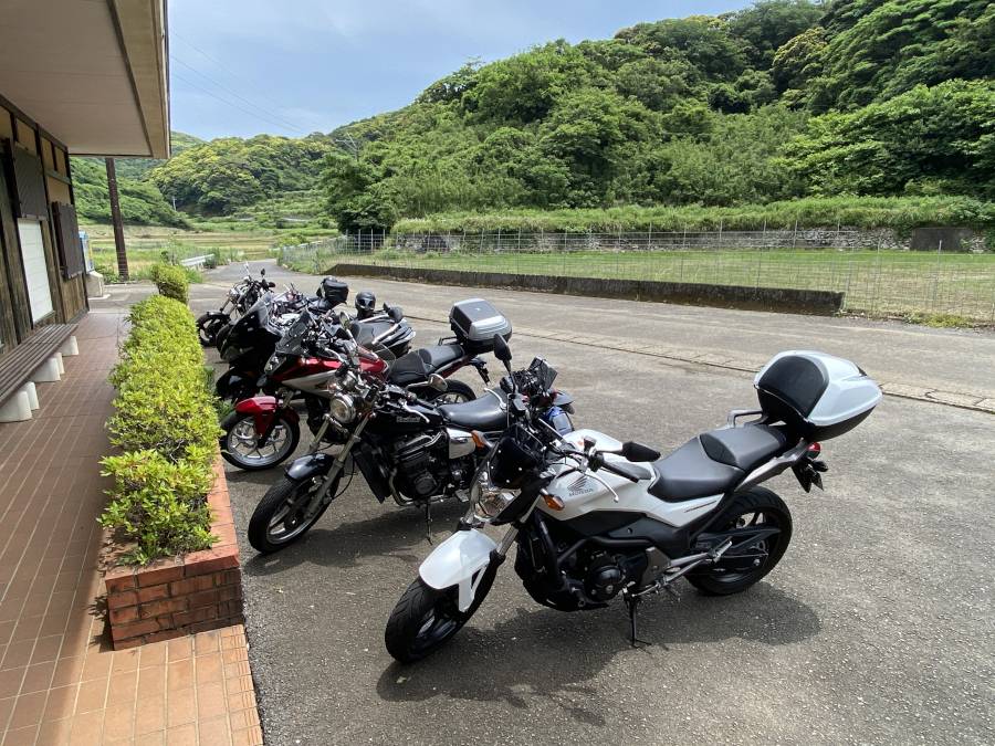 210606-平戸切支丹資料館バイク集合.jpg