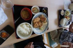 250628-お昼の唐揚げ定食.jpg