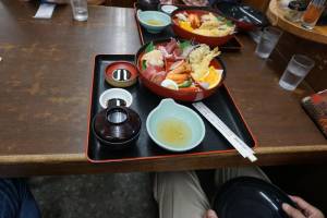 251005-お昼ごはん_そば幸_花御膳.jpg